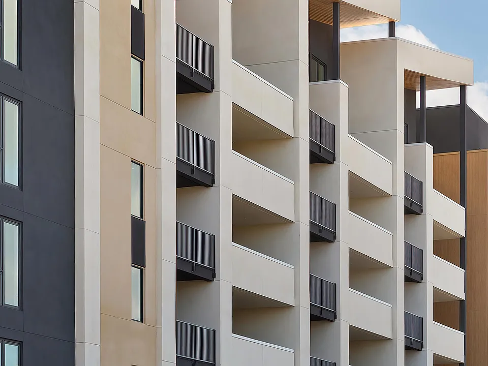Building Photo 5