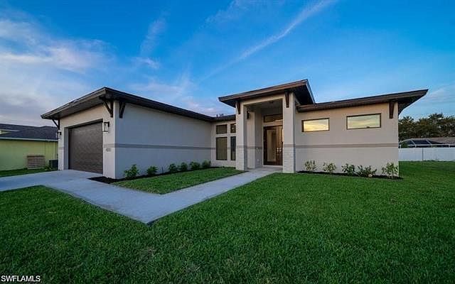 1st image of 4101 SW 14th Ave