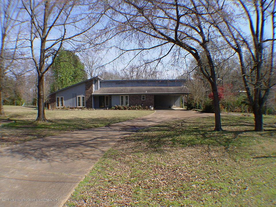 1st image of 3506 Evergreen Dr