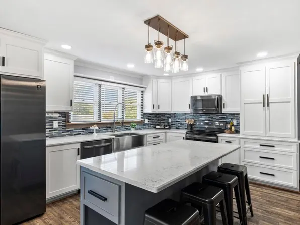 14960 SE 43 Service Rd, Faucett, MO 64448