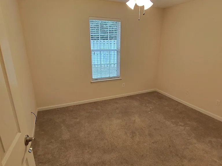 1308 Fern Hill Ct — Photo 16