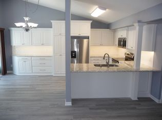 5607 W Bavarian Pass, Minneapolis, MN 55432