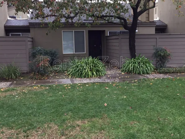 1313 Floyd Ave APT 103, Modesto, CA 95355