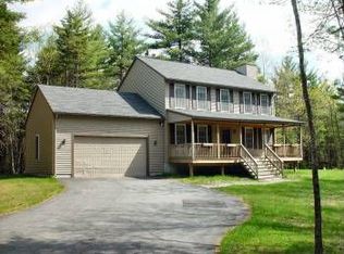 45 Valview Dr, Auburn, ME 04210