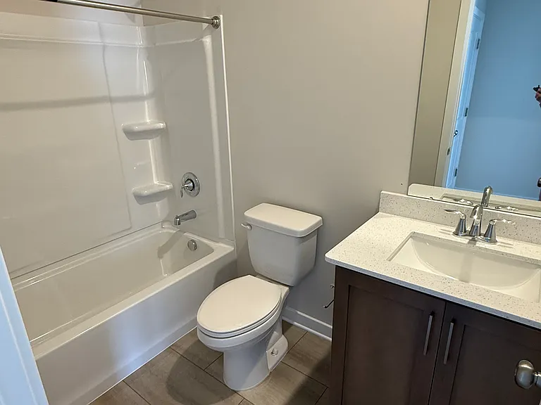 229 Bronze St — Photo 17