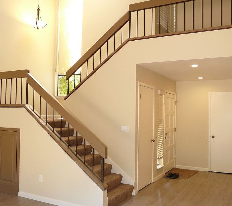 1st image of 2720 Pike Dr