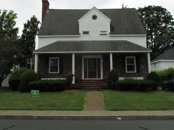 15 Kingsbury Ave, Haverhill, MA 01835