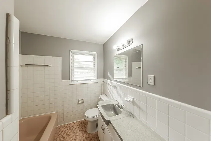 1712 Longmeadow Dr — Photo 5