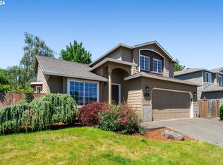1351 N Ponderosa St, Canby, OR 97013
