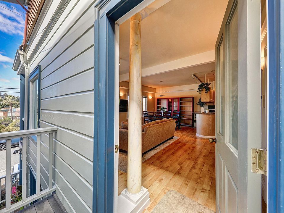 1st image of 1805 Mar West St #C