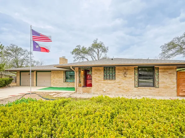 245 Windcrest Dr, Windcrest, TX 78239