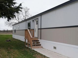 8 York Mobile Plz, York, NE 68467