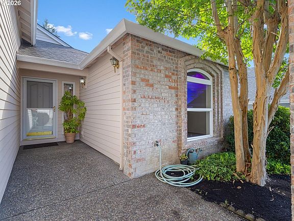 5th image of 16044 SW 129th Ter