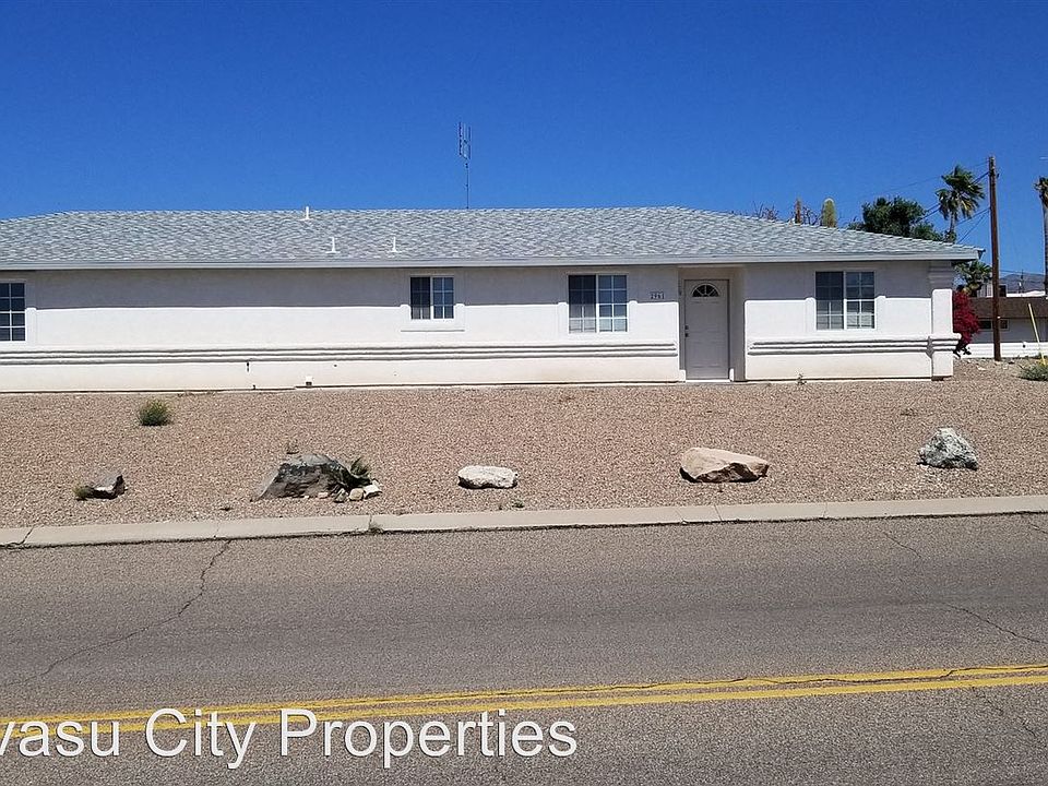 1st image of 2961 Sombrero Dr