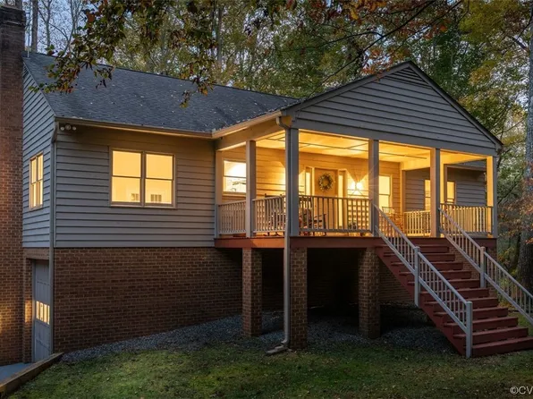 1162 Owens Creek Rd, Mineral, VA 23117