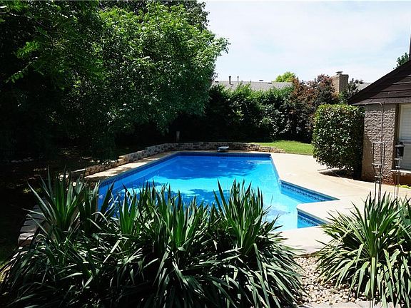 5th image of 12404 Chase End Ct