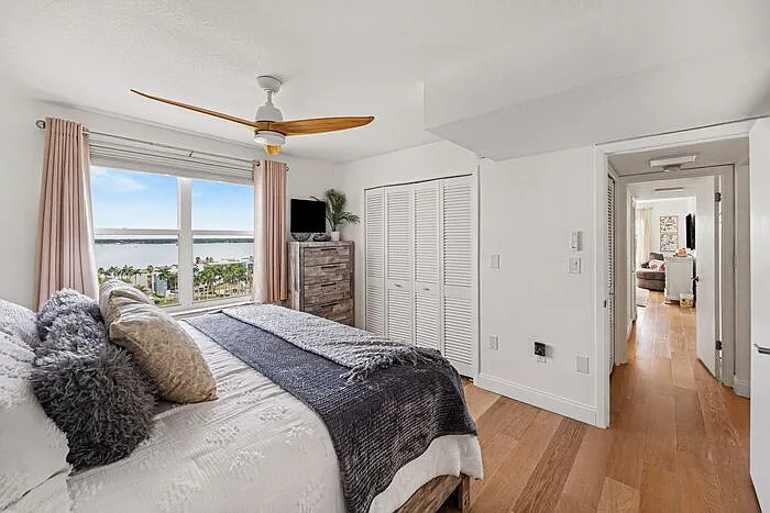 5200 Brittany Dr S #1301 — Photo 9