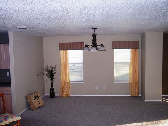 Formal Dining