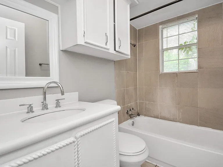8622 Elbert St #B — Photo 12