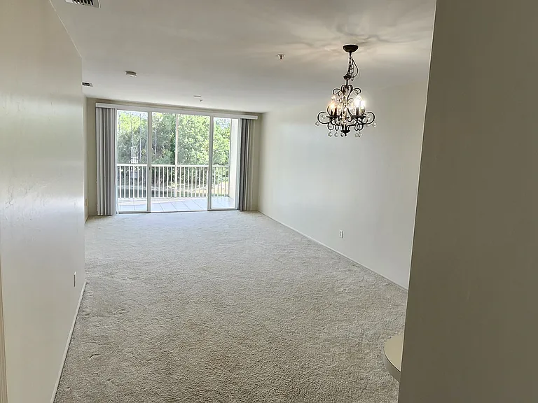 14831 Park Lake Dr #207 — Photo 7