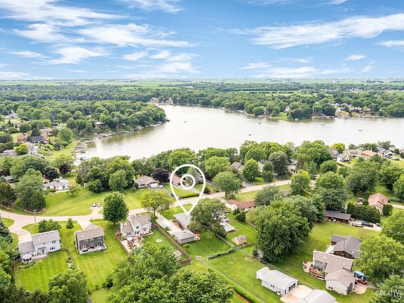 4th image of 1491 Holiday Dr