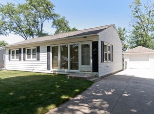 1612 Arizona Ave NE, Cedar Rapids, IA 52402