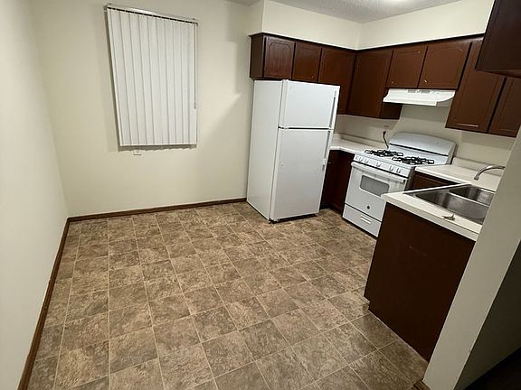 3rd image of 1121-1129 79th Ave NE #112901