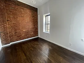 Rented by Best Apartments North Inc
