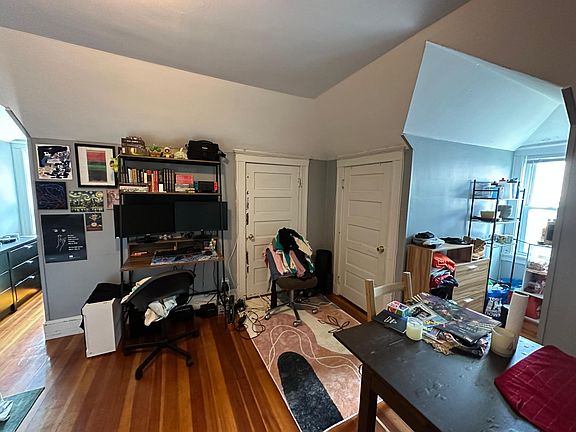 4th image of 401 Boylston St #4