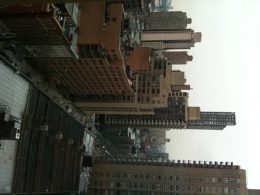 Rented by Olnick Organization | media 22