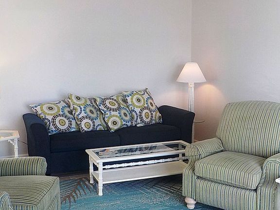2nd image of 1585 Tarpon Center Dr APT 30