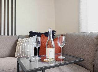 6833 E Osborn Rd #ID1248619P, Scottsdale, AZ 85251