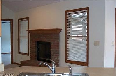 3rd image of 1400 Stratford Way