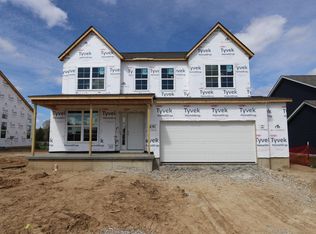 924 Heimat Haus Dr, Grove City, OH