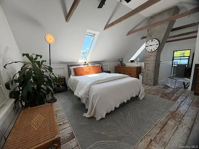 28 Bridge St #2 — Photo 2