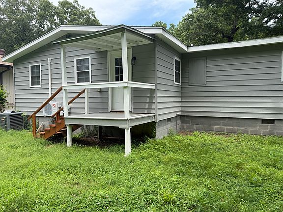 2nd image of 134 Hiawatha Dr