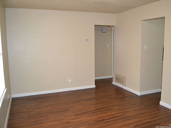 4th image of 5522 CALISTOGA ST