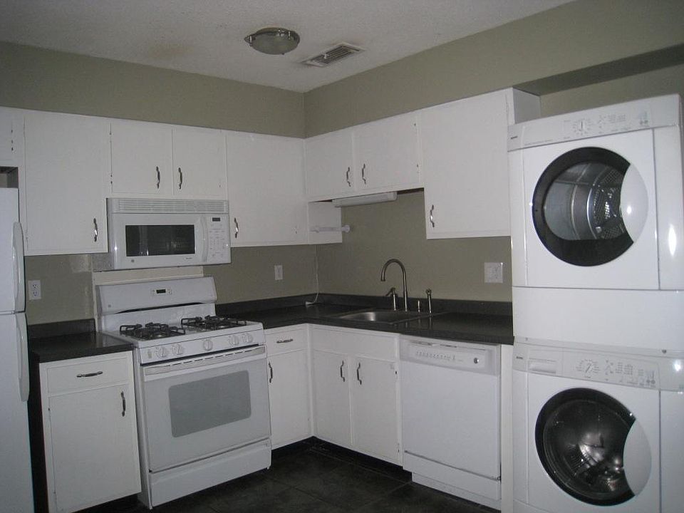 2nd image of 198 Metairie Ct
