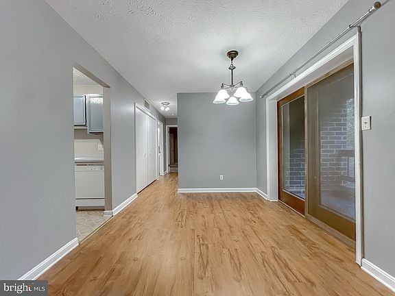 4th image of 23244 Chestnut Oak Ct #8F