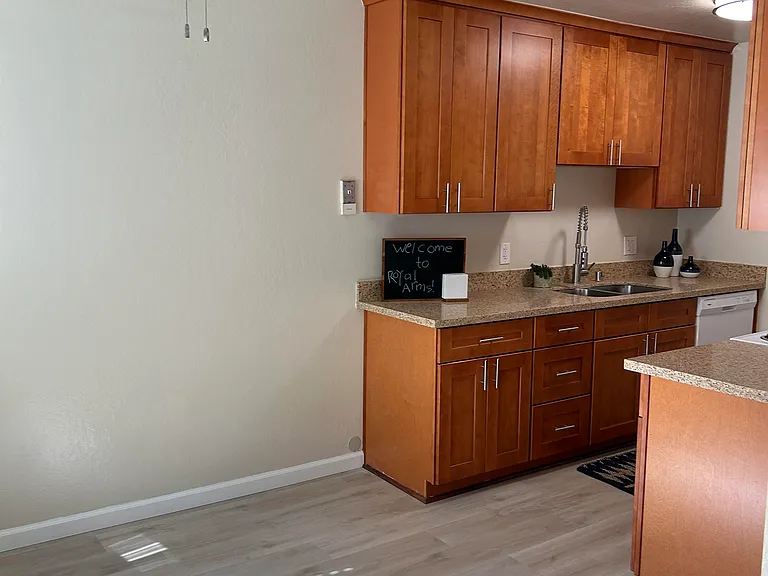 2322 Homestead Rd #4 — Photo 4