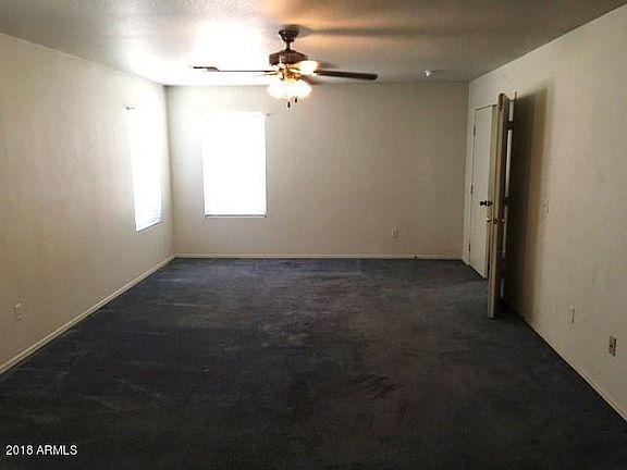 3rd image of 2306 E Gleneagle Dr