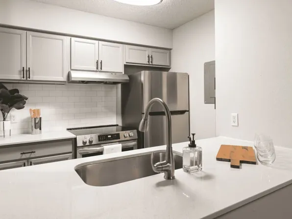 Decker Apartment Homes