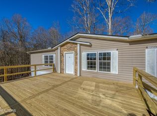 299 Circle View Dr, Loudon, TN 37774