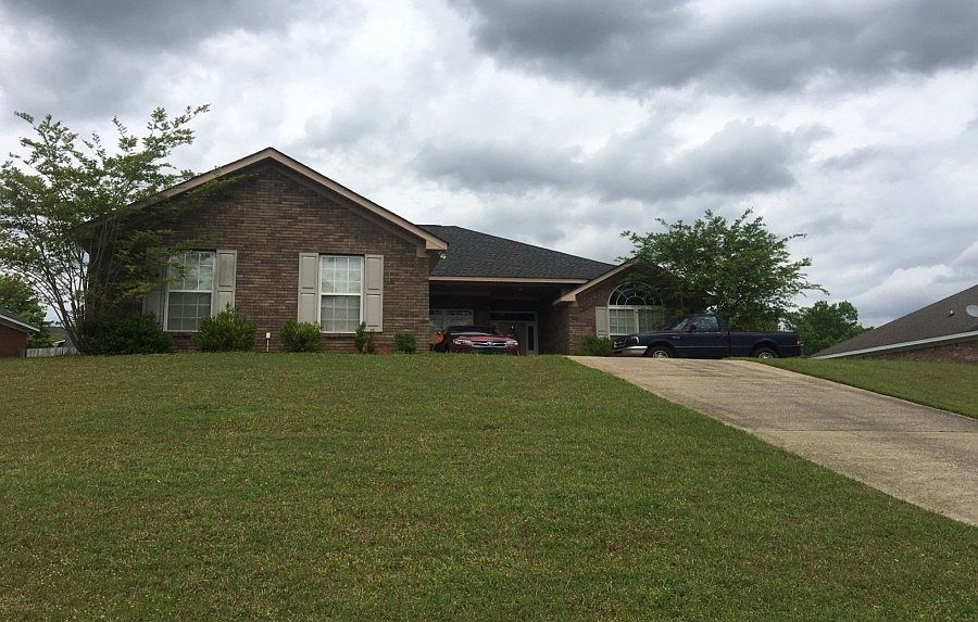 1st image of 4707 Crosshill Ln