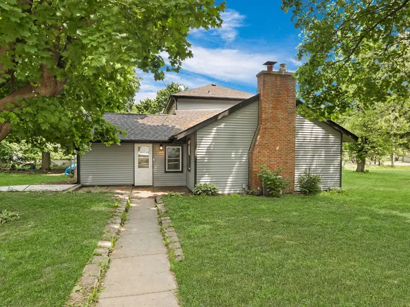 7120 Tryon Grove Rd, Richmond, IL 60071