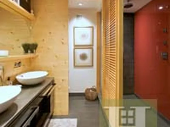 1 Morton Square image 1 of 6