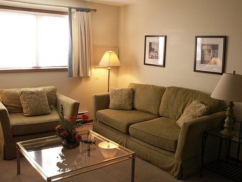 1st image of 240 N Lake St APT 6