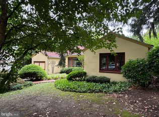 912 Lincoln Ave, Palmyra, NJ 08065