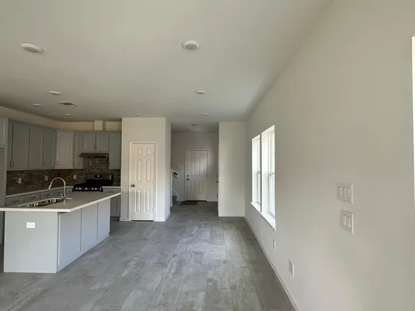 10226 Tangiers Rd, Houston, TX 77041