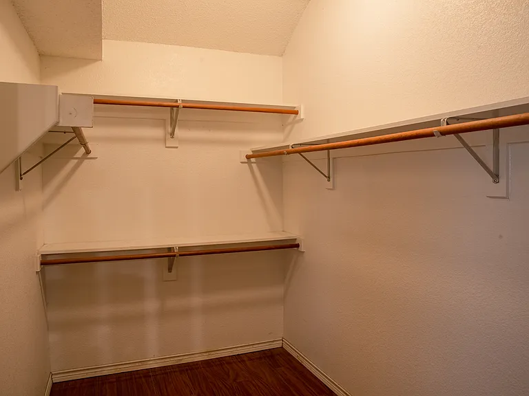 3213 Chalkstone Dr — Photo 11